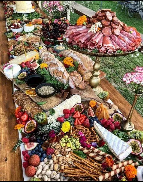 Large grazing table display