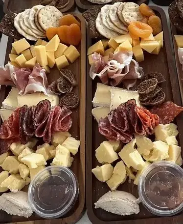 Sharable box charcuterie